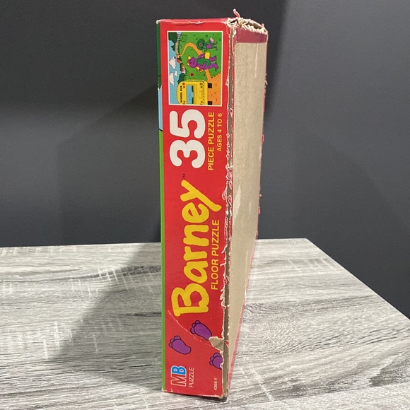 Vintage | Barney: School Bus Stop Scene (1993) - 35 Piece Jumbo Floor Puzzle - Picture 4 of 16